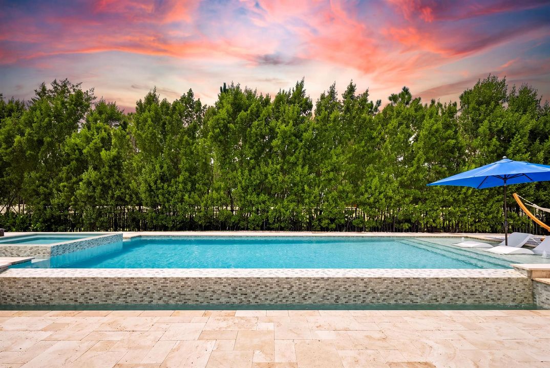 Pool - Twilight