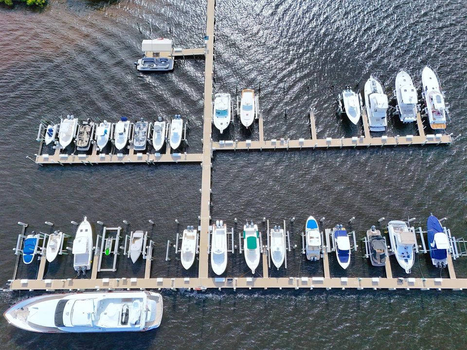 Center Dock 1