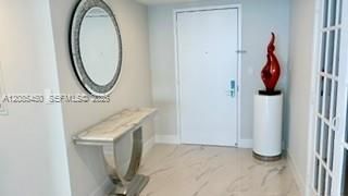 For Rent: $13,000 (3 beds, 3 baths, 2065 Square Feet)