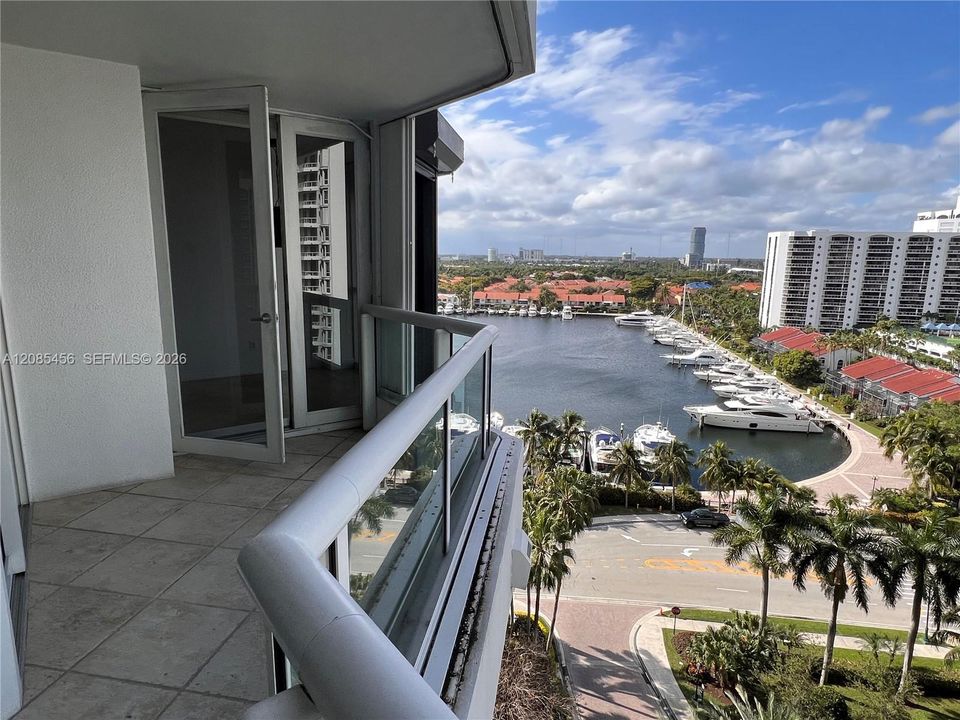 For Rent: $5,500 (3 beds, 2 baths, 1775 Square Feet)