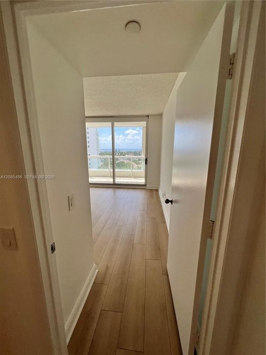 For Rent: $5,500 (3 beds, 2 baths, 1775 Square Feet)