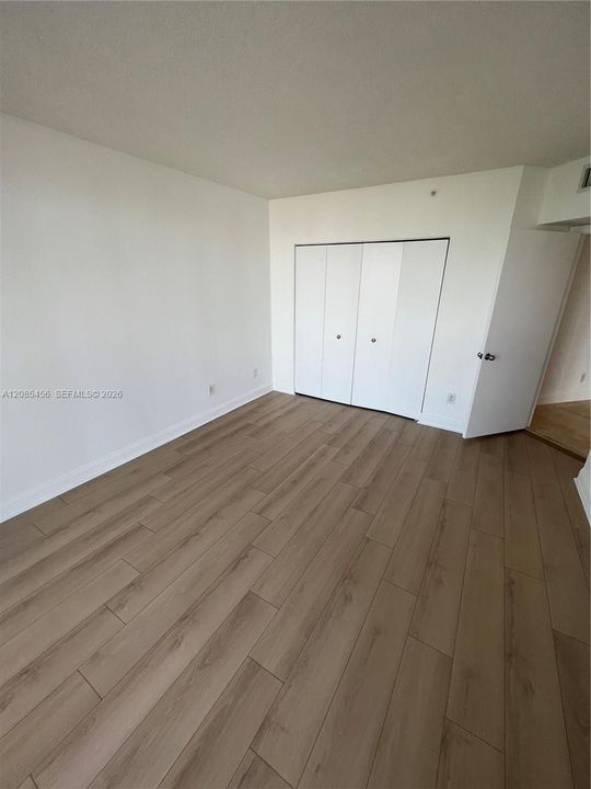 For Rent: $5,500 (3 beds, 2 baths, 1775 Square Feet)