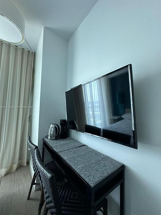 Suite B