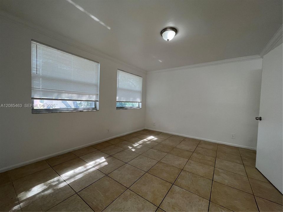 En Renta: $2,150 (2 camas, 1 baños, 1122 Pies cuadrados)