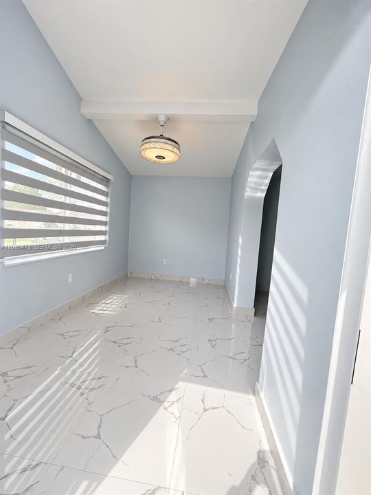 En Renta: $3,700 (3 camas, 2 baños, 1220 Pies cuadrados)