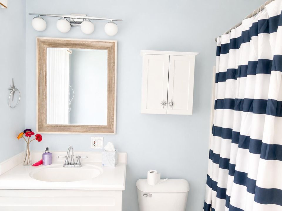 Apartment BathroomBathroom