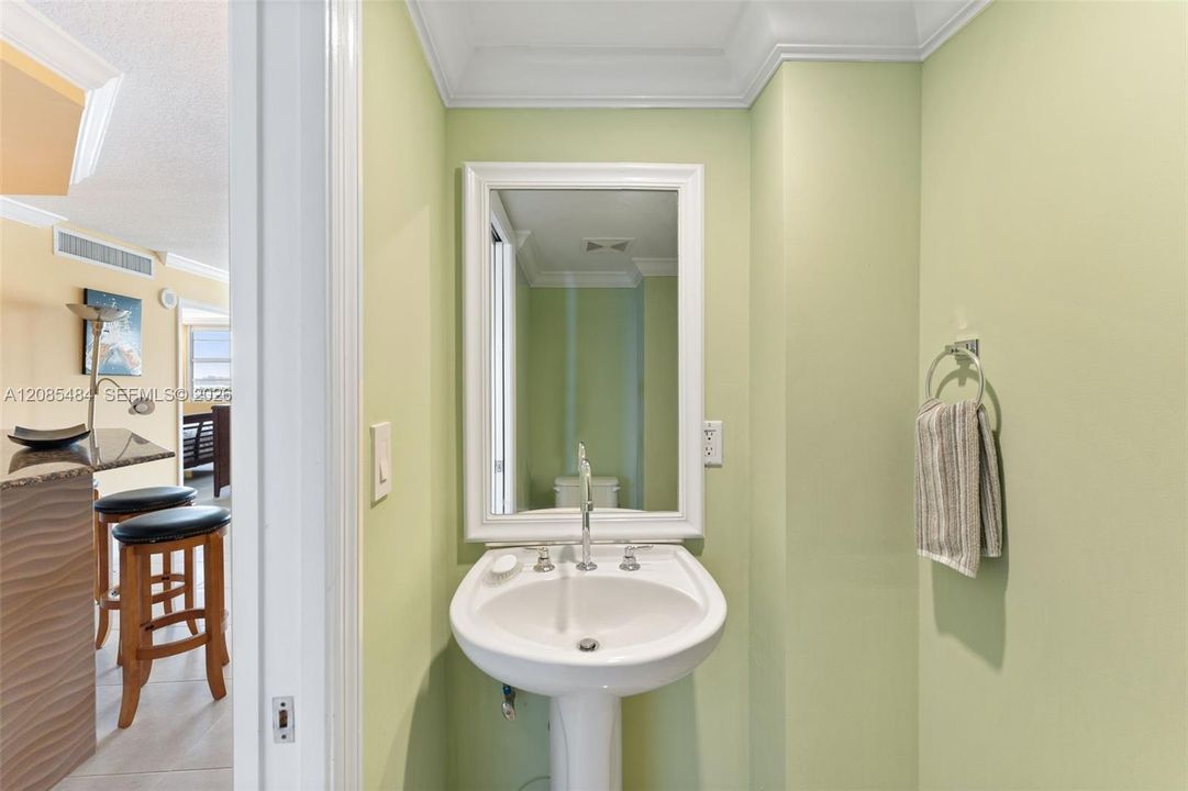 half bath for guest