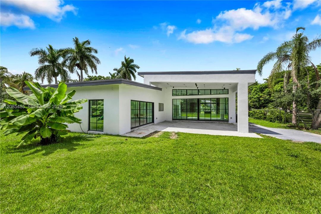 На продажу: $3,800,000 (4 спален, 4 ванн, 4173 Квадратных фут)