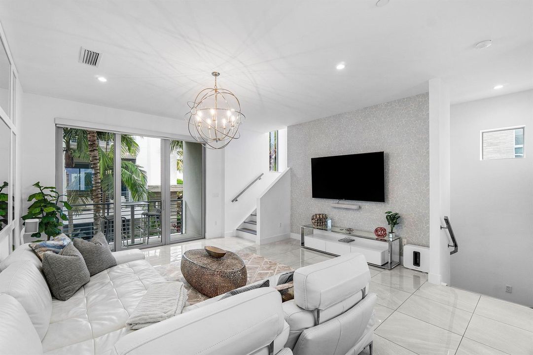011-4053Northwest17thWay-BocaRaton-FL-33