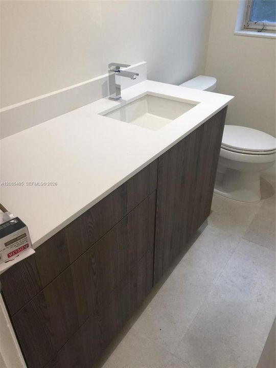 For Rent: $6,250 (3 beds, 3 baths, 1713 Square Feet)
