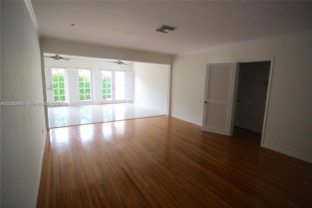 For Rent: $6,250 (3 beds, 3 baths, 1713 Square Feet)