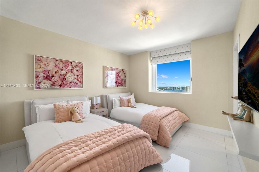 For Sale: $5,199,000 (4 beds, 4 baths, 2736 Square Feet)