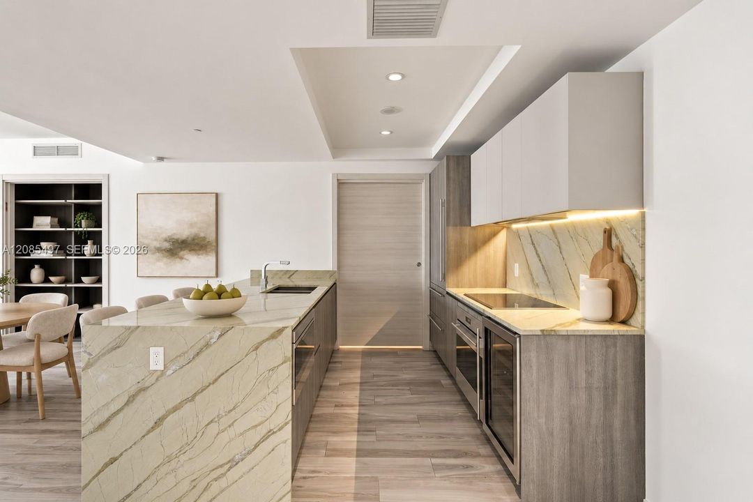 For Sale: $920,000 (2 beds, 2 baths, 1253 Square Feet)