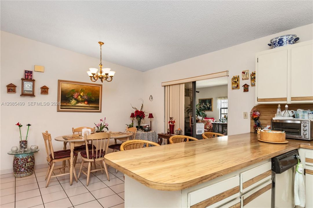For Sale: $595,000 (3 beds, 2 baths, 1710 Square Feet)