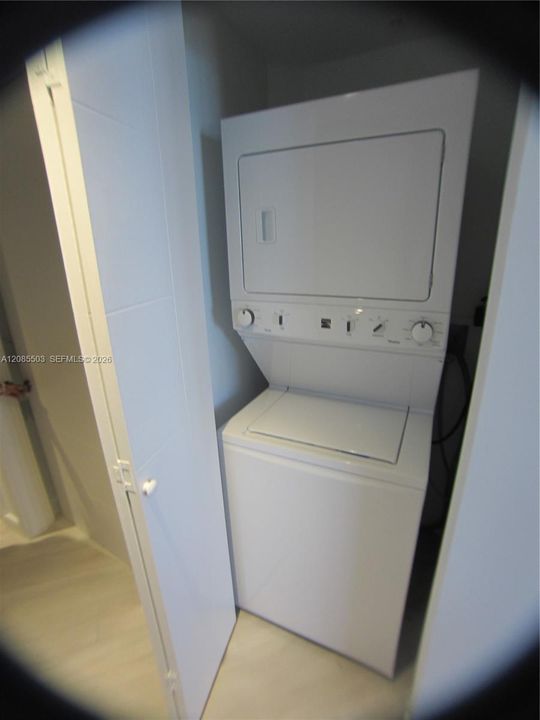 En Renta: $3,900 (2 camas, 2 baños, 1023 Pies cuadrados)