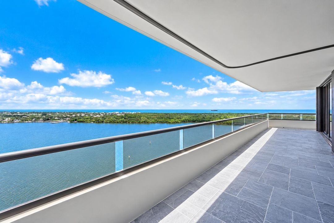 100 Lakeshore Dr 2151 - 45
