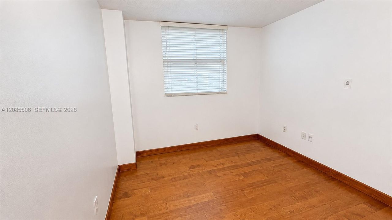 En Renta: $3,000 (3 camas, 2 baños, 1050 Pies cuadrados)