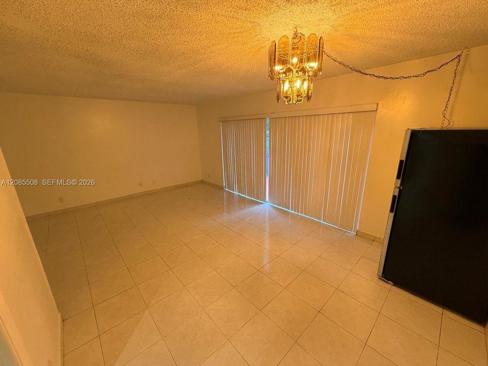 En Renta: $2,800 (3 camas, 2 baños, 1680 Pies cuadrados)