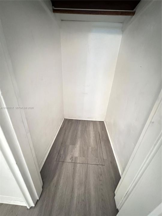 En Renta: $1,250 (0 camas, 1 baños, 200 Pies cuadrados)