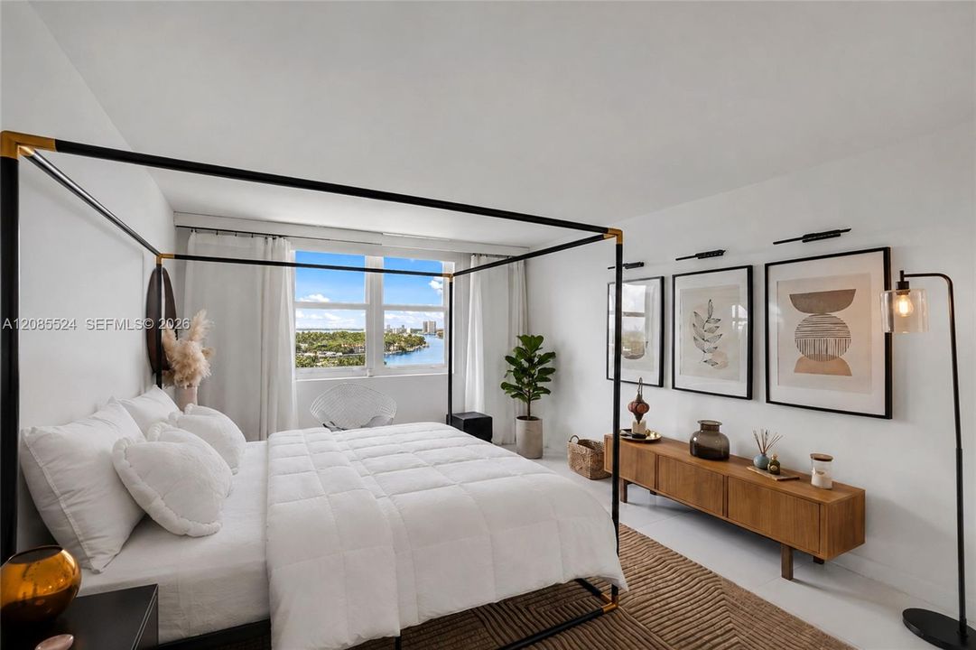 For Sale: $599,000 (2 beds, 2 baths, 1326 Square Feet)