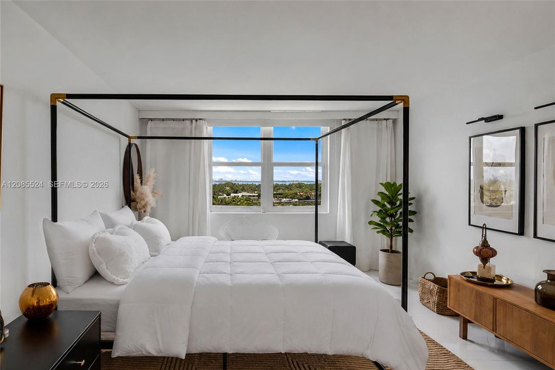 For Sale: $599,000 (2 beds, 2 baths, 1326 Square Feet)