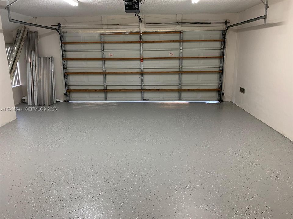 For Rent: $2,750 (2 beds, 2 baths, 1246 Square Feet)