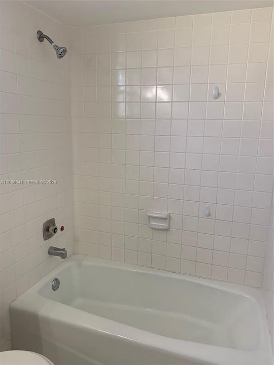 For Rent: $2,750 (2 beds, 2 baths, 1246 Square Feet)