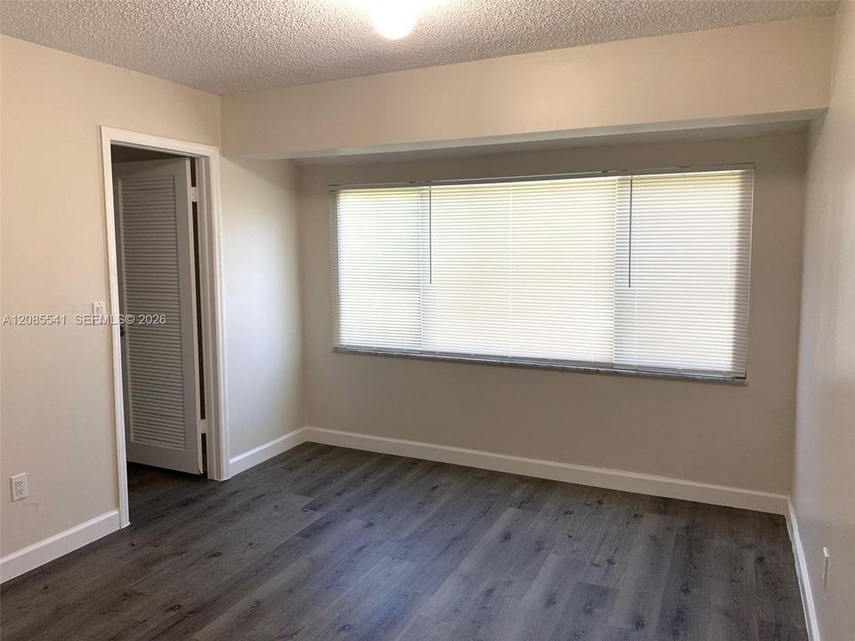 For Rent: $2,750 (2 beds, 2 baths, 1246 Square Feet)