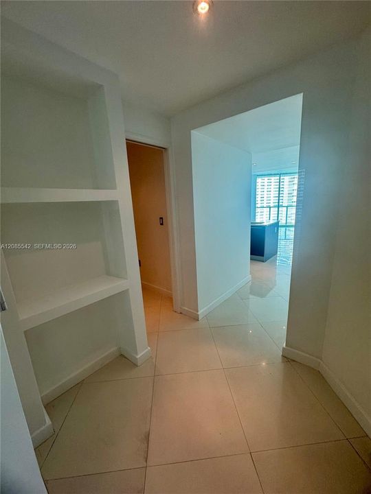 В аренду: $3,350 (1 спален, 1 ванн, 951 Квадратных фут)