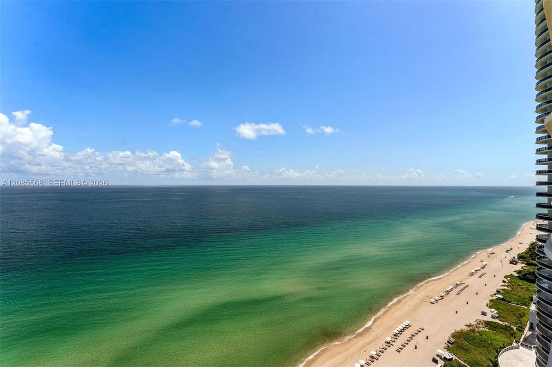 For Rent: $13,000 (2 beds, 3 baths, 2245 Square Feet)