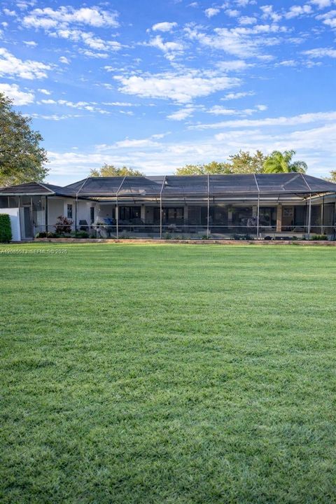 En Venta: $2,475,500 (5 camas, 4 baños, 4080 Pies cuadrados)