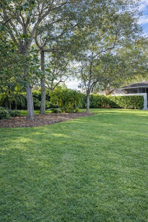 En Venta: $2,475,500 (5 camas, 4 baños, 4080 Pies cuadrados)