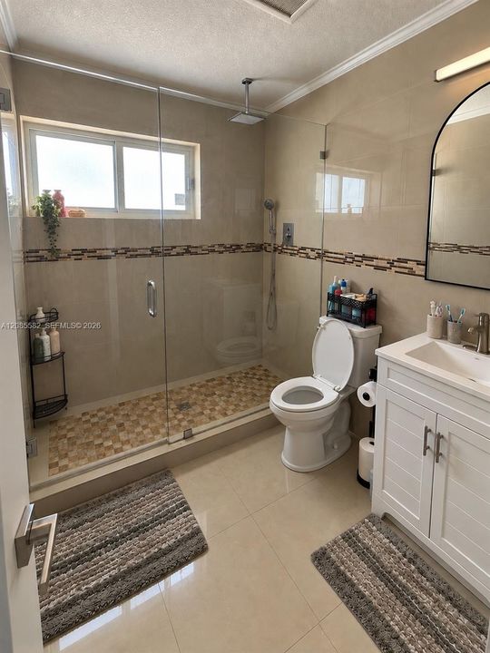 For Sale: $649,000 (3 beds, 1 baths, 1113 Square Feet)