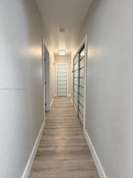 For Sale: $649,000 (3 beds, 1 baths, 1113 Square Feet)
