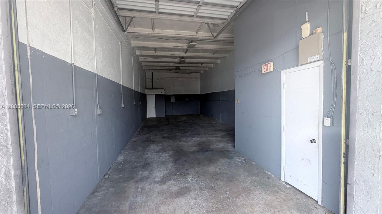 В аренду: $2,575 (0 спален, 0 ванн, 0 Квадратных фут)