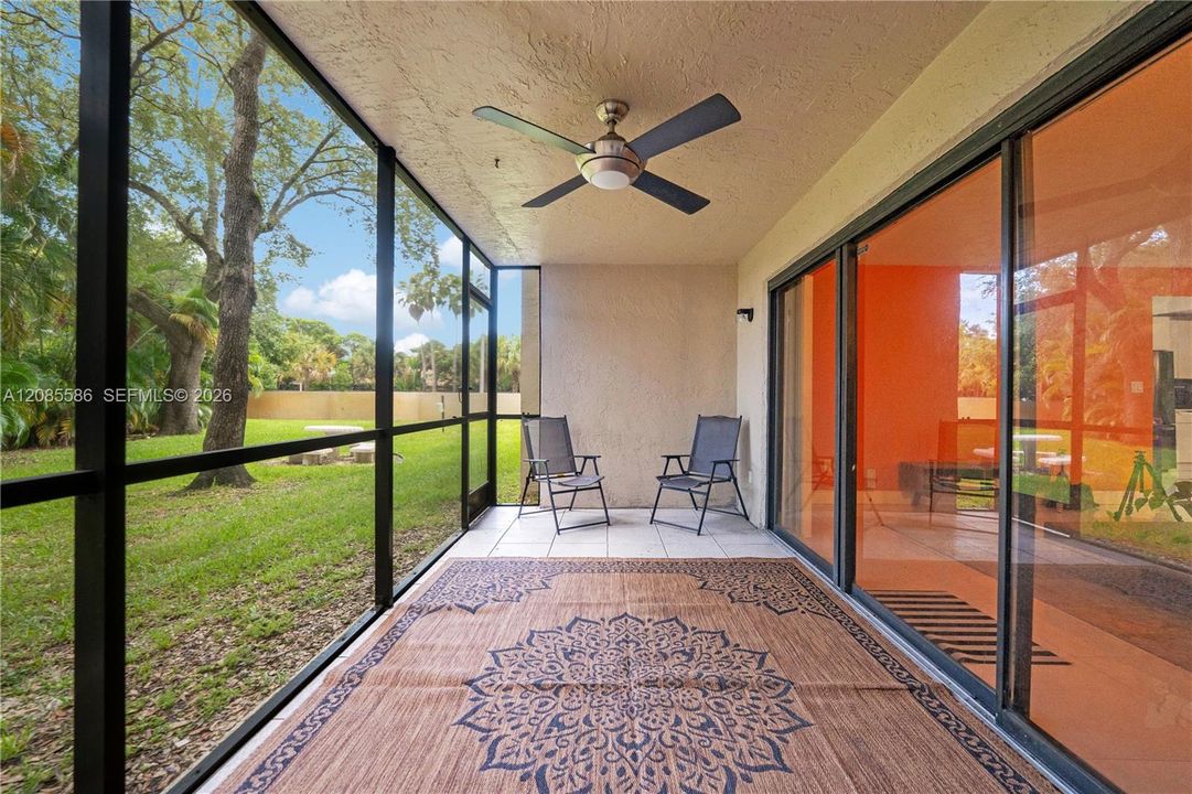 For Sale: $245,000 (3 beds, 2 baths, 1428 Square Feet)
