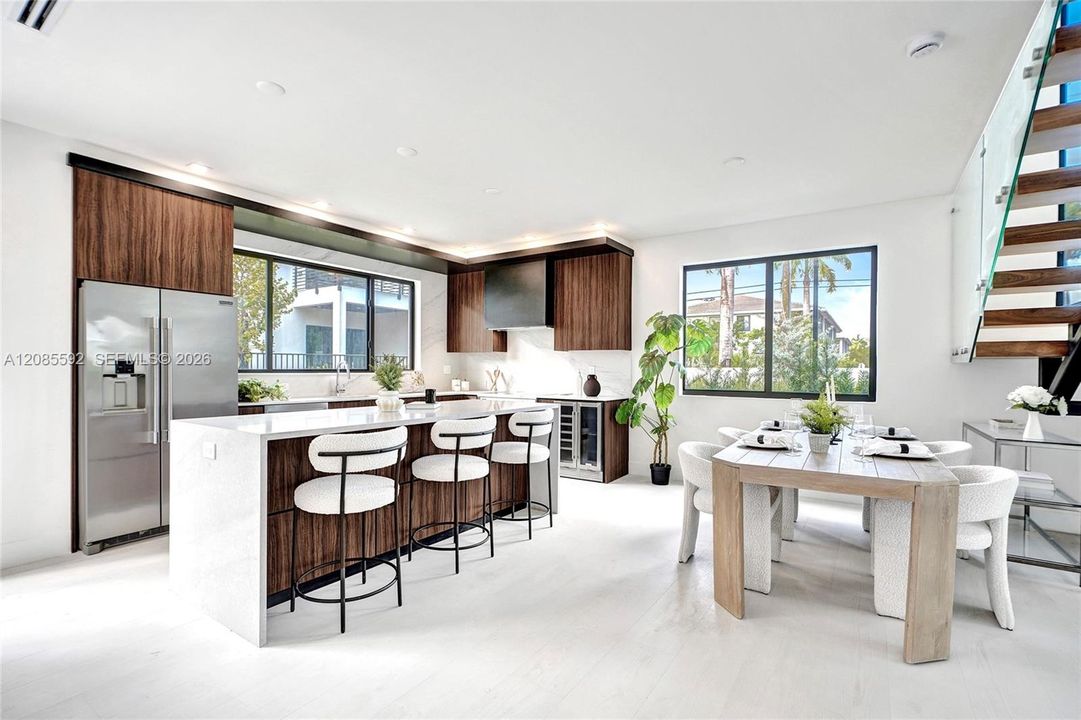 For Rent: $6,500 (3 beds, 2 baths, 2040 Square Feet)