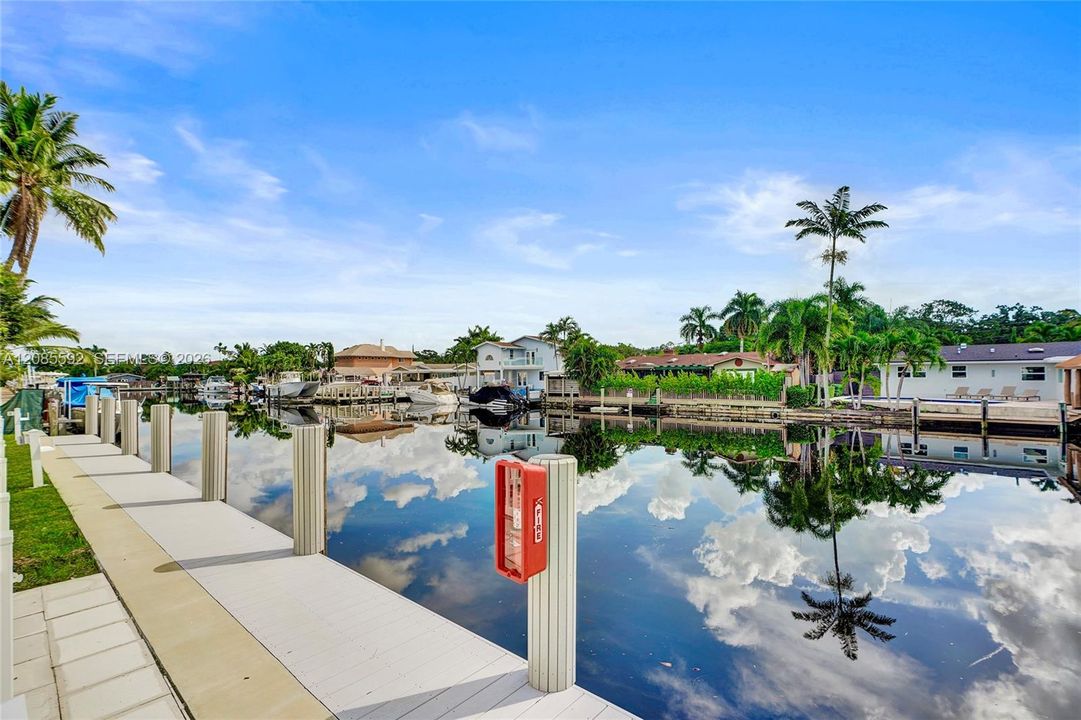For Rent: $6,500 (3 beds, 2 baths, 2040 Square Feet)