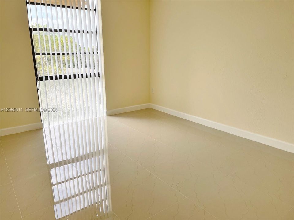 В аренду: $1,700 (1 спален, 1 ванн, 720 Квадратных фут)