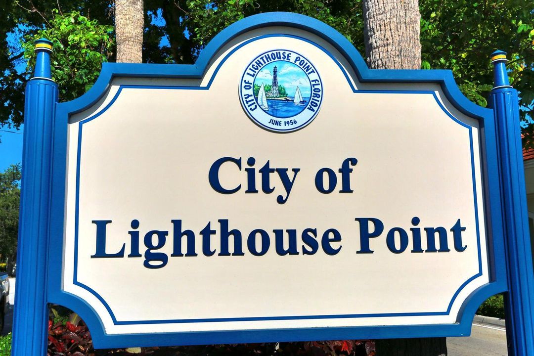 002-042-Lighthouse Point-1500x1000