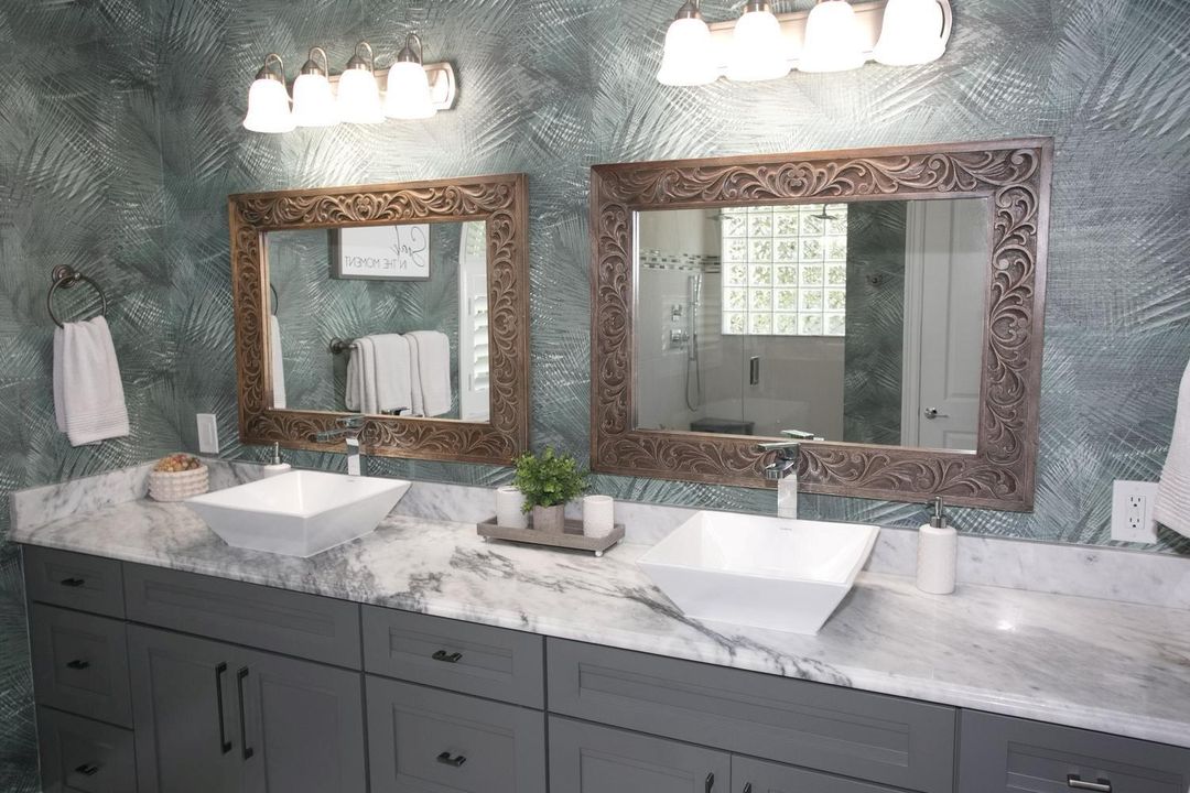 047-114-Master Vanity-1500x1000