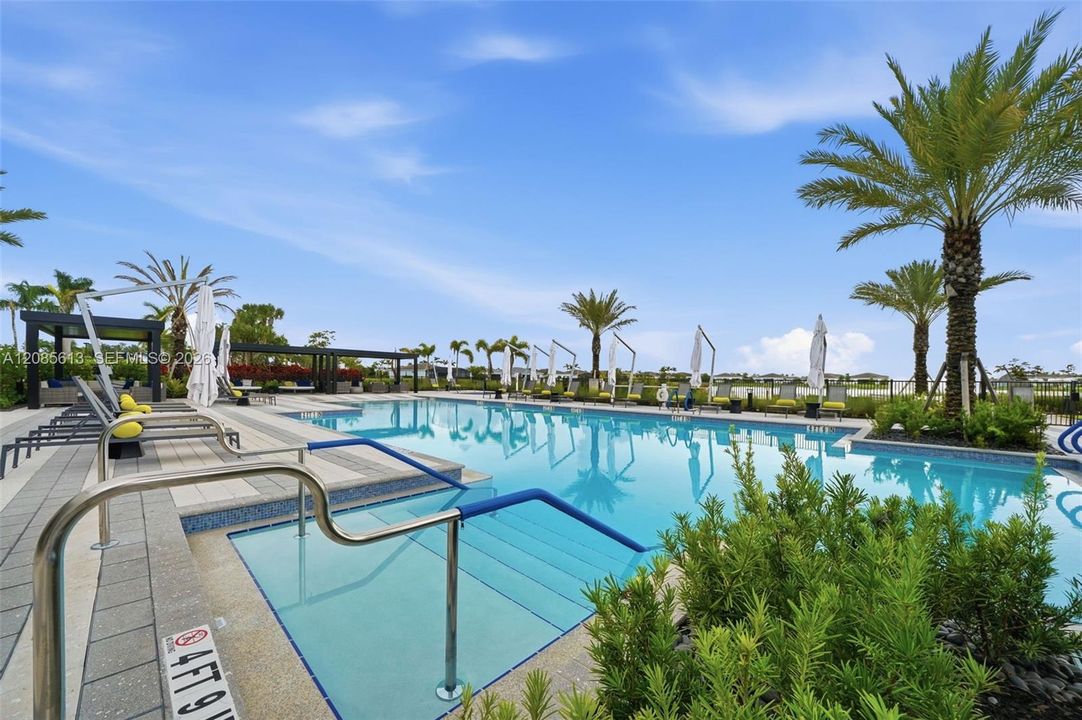 For Sale: $419,900 (3 beds, 2 baths, 1878 Square Feet)