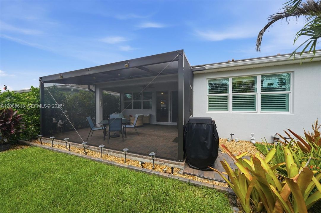 For Sale: $419,900 (3 beds, 2 baths, 1878 Square Feet)