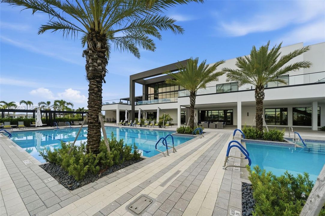 For Sale: $419,900 (3 beds, 2 baths, 1878 Square Feet)