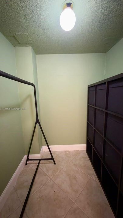 В аренду: $2,400 (2 спален, 2 ванн, 1100 Квадратных фут)