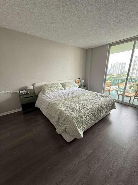 En Venta: $385,000 (1 camas, 1 baños, 1000 Pies cuadrados)