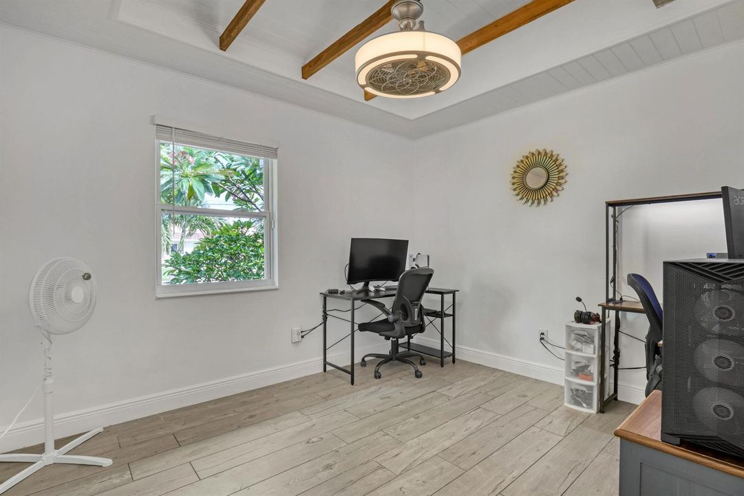 1707 E Terrace (36)
