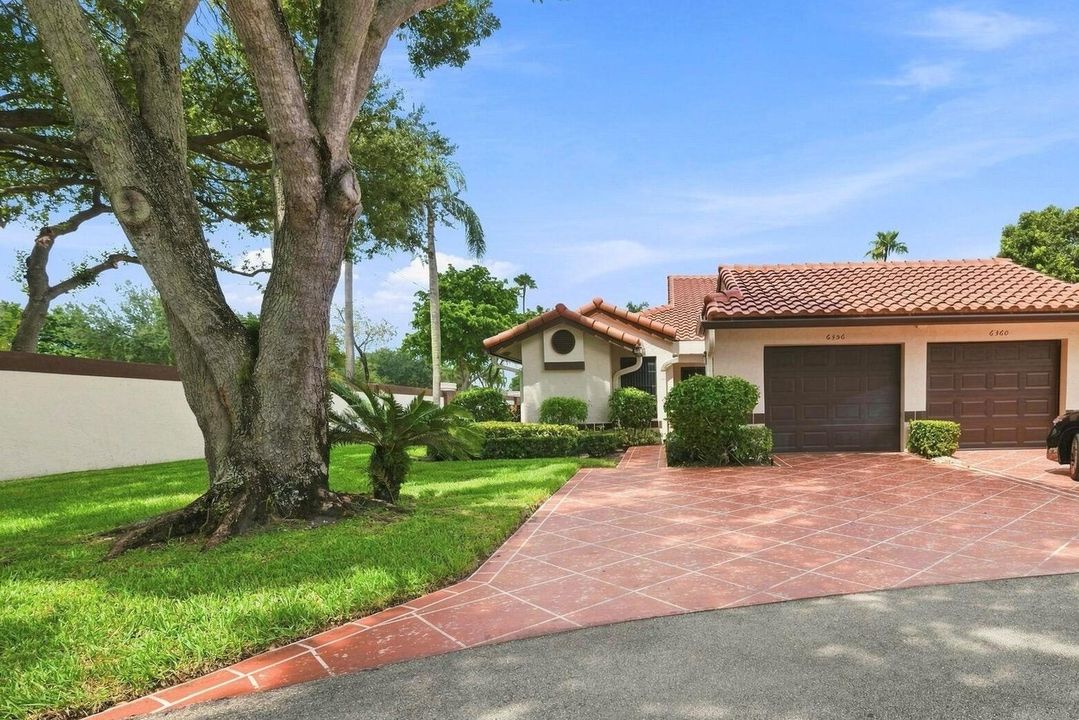1-web-or-mls-6356-kings-gate-cir 2