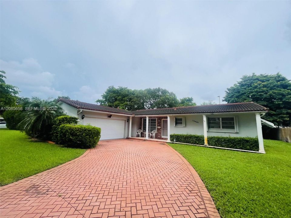 En Venta: $750,000 (2 camas, 2 baños, 1566 Pies cuadrados)