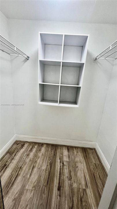 В аренду: $2,200 (2 спален, 2 ванн, 924 Квадратных фут)